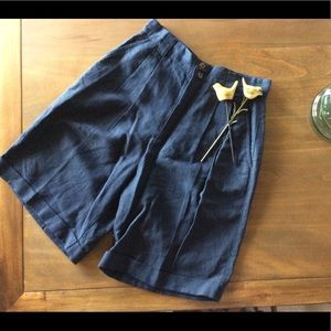 Hunters Run Navy Cuffed Shorts Sz 10